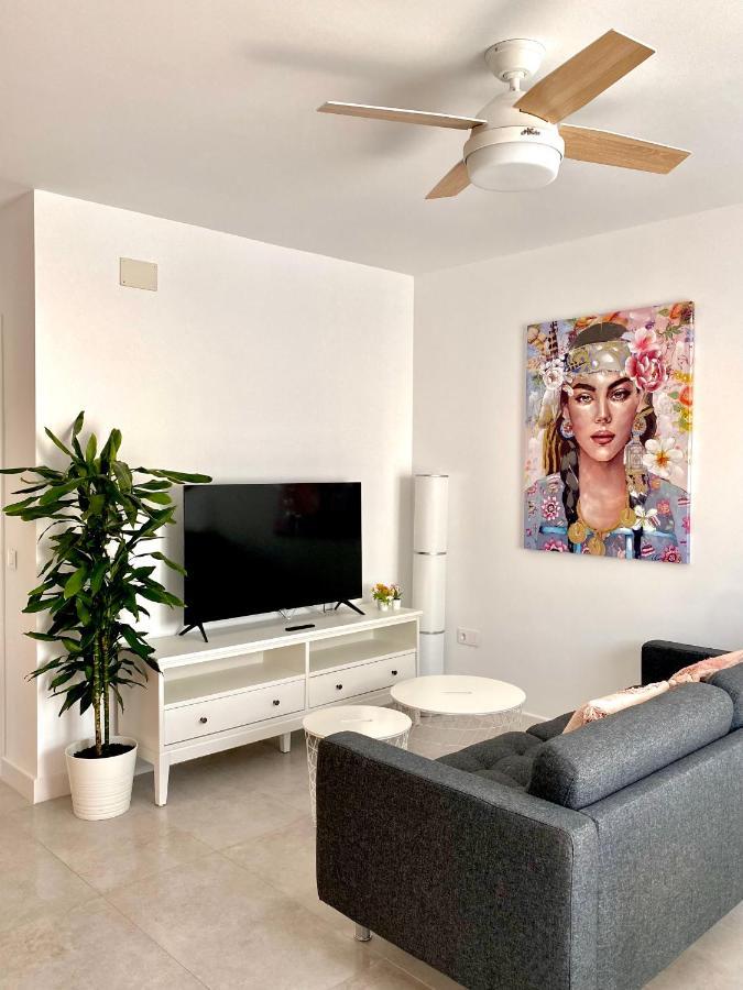 Apartamento Luz De Conil Aire Acondicionado Y Wifi -Solo Familias Y Parejas- Conil De La Frontera Exteriör bild